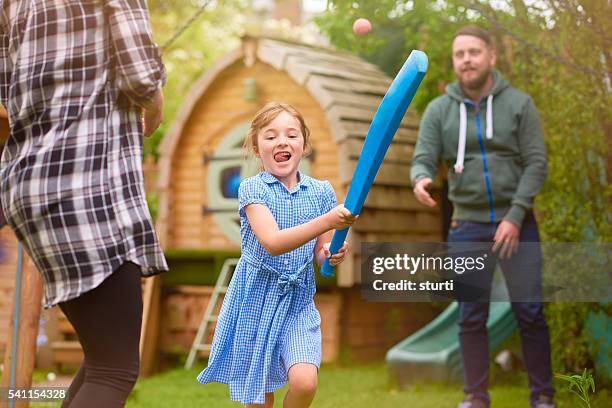 healthy cricket family in the garden - family cricket stockfoto's en -beelden