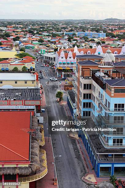 weststraat, oranjestad, aruba - oranjestad foto e immagini stock