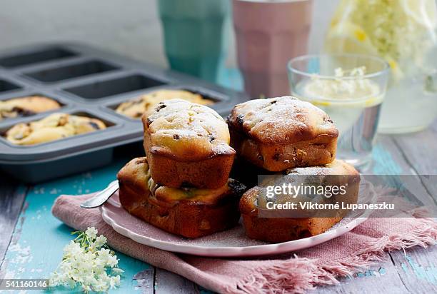 homemade cherry cake - cherry pie stock pictures, royalty-free photos & images