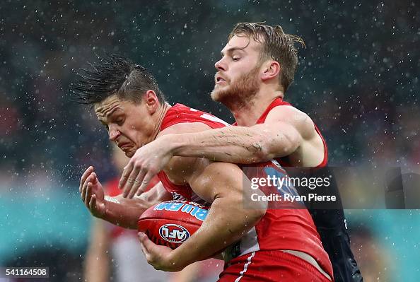 AFL Rd 13 - Sydney v Melbourne AFL Rd 13 - Sydney v Melbourne