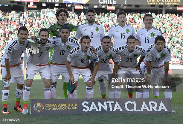 The Mexico starting lineup poses for this picture prior to the start of the game against Chile in the 2016 Copa America Centenario Quarterfinals...