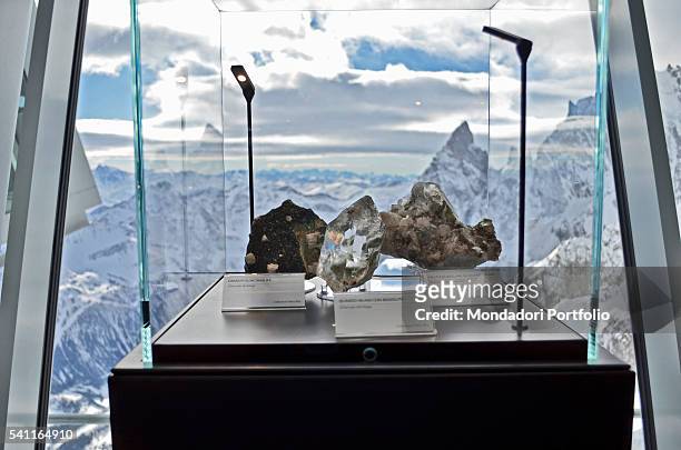 Display case with three crystals from the Monte Bianco range, in the permanent exhibition set up in the Hans Marguerettaz hall of Pointe Helbronner...