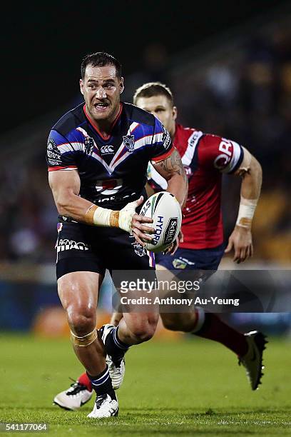 Bodene Thompson of the Warriors makes a run during the round 15 NRL match between the New Zealand Warriors and the Sydney Roosters at Mt Smart...