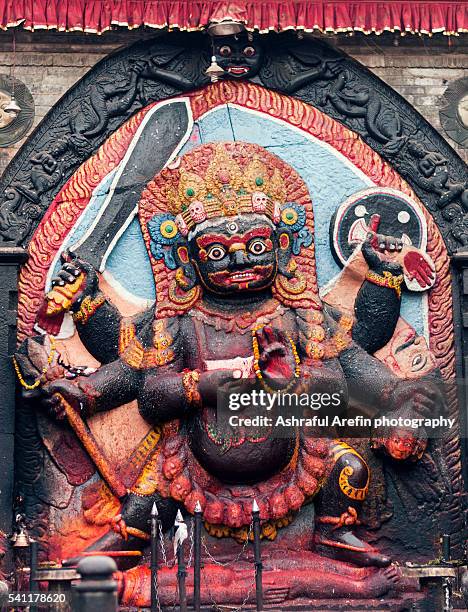 kaal bhairav statue from basantapur durbar square nepal - kaal 個照片及圖片檔