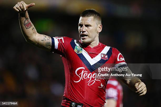 Shaun Kenny-Dowall of the Roosters reacts during the round 15 NRL match between the New Zealand Warriors and the Sydney Roosters at Mt Smart Stadium...