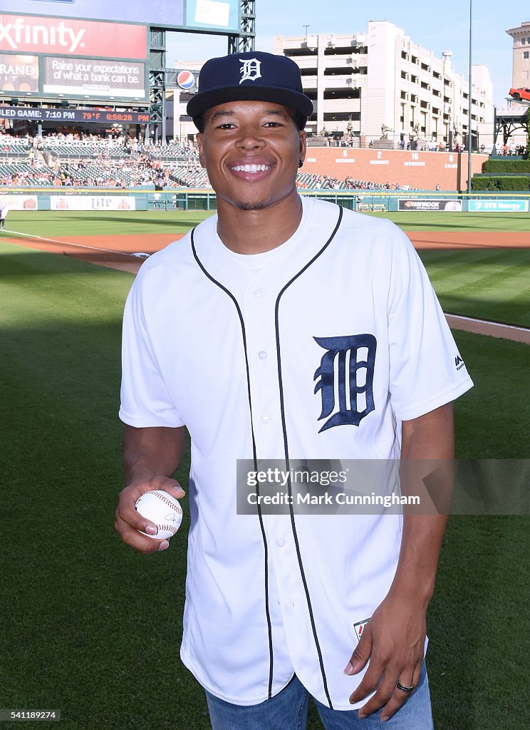 Chicago White Sox v Detroit Tigers