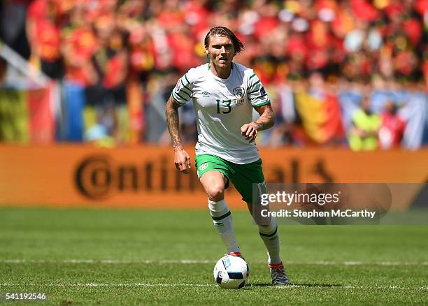 Bordeaux , France - 18 June 2016; Jeff Hendrick of Republic of Ireland during the UEFA Euro 2016 Group E match between Belgium and Republic of...