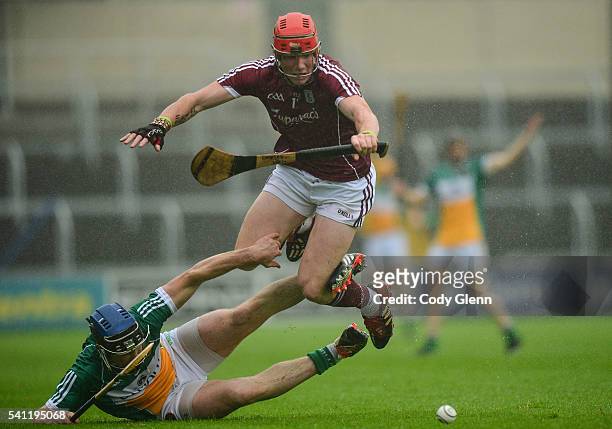 Portlaoise , Ireland - 19 June 2016; Conor Whelan of Galway in action against Chris McDonald of Offaly during the Leinster GAA Hurling Senior...
