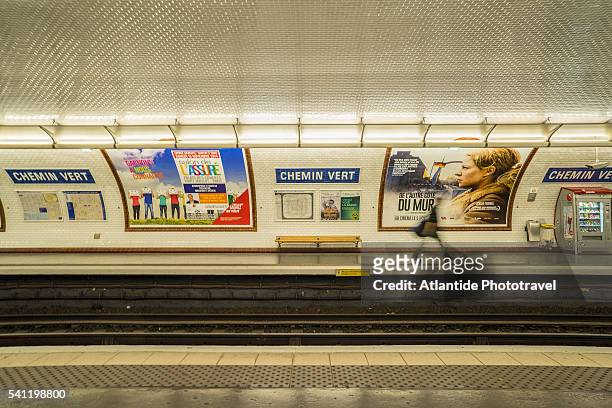 inside the metro - paris metro stock pictures, royalty-free photos & images