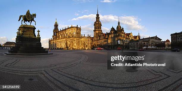 theaterplatz and semperoper theater in dresden - semperoper stock pictures, royalty-free photos & images