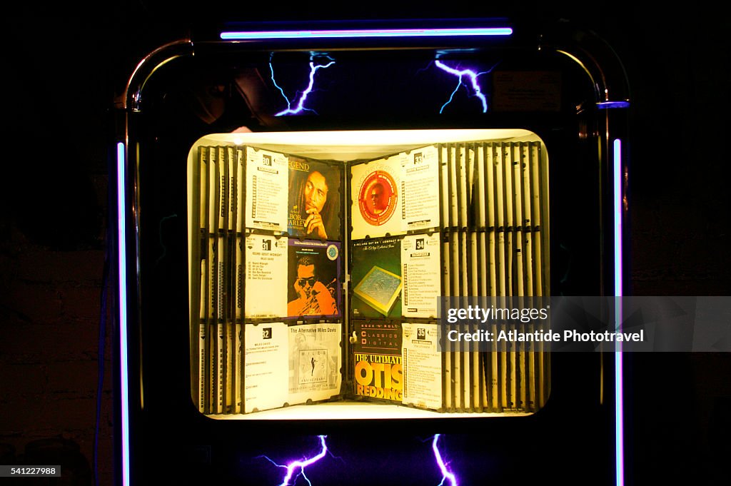 Jukebox in St. Nick's Pub