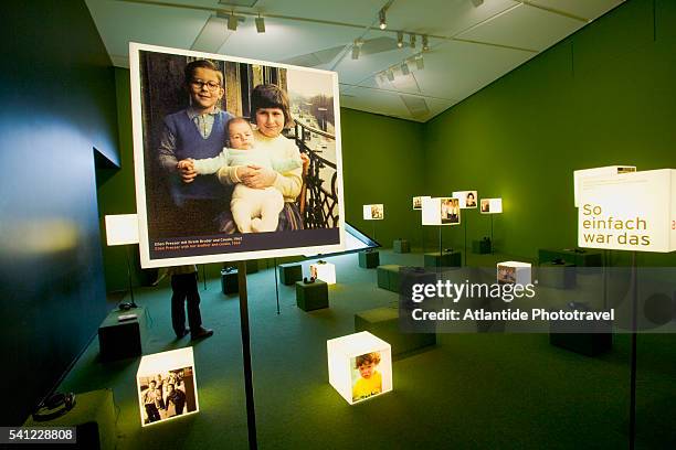 jewish museum in berlin - berlin jewish museum stock pictures, royalty-free photos & images