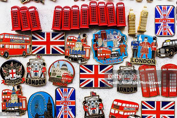 london souvenirs - souvenirs stock-fotos und bilder