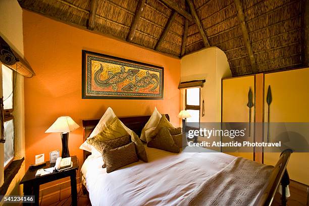 room at madikwe river lodge in the madikwe game reserve - wildschutzgebiet madikwe stock-fotos und bilder