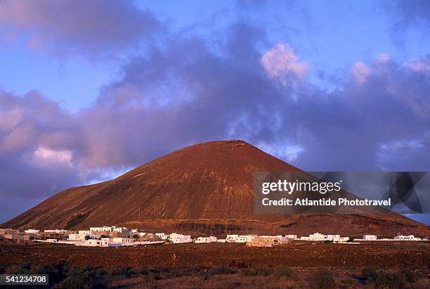 tahiche volcano on lanzarote island - cinder cone volcano stock pictures, royalty-free photos & images