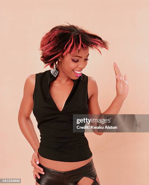 Kelly Rowl 1,886 Destinys Child 2001 Photos & High Res Pictures - Getty Images