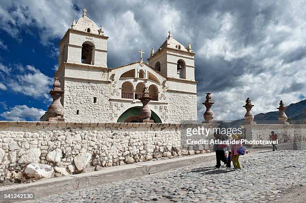 the iglesia (church) de santa ana de maca - maca peruana stockfoto's en -beelden