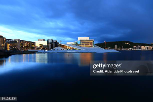 oslo opera house. - oslo - fotografias e filmes do acervo