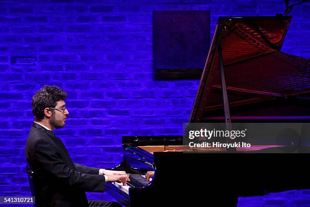 Robinovic 15 Roman Rabinovich Photos & High Res Pictures - Getty Images
