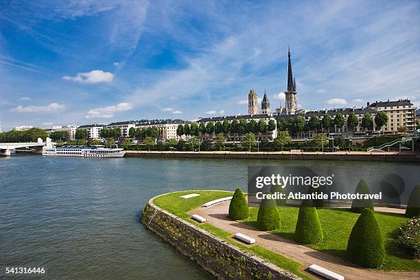 the seine river and the town from corneille bridge - rouen stock pictures, royalty-free photos & images