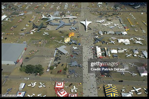 Overall view, with Concorde as star guest.
