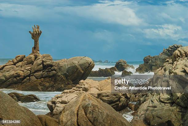 rocks - puerto escondido stock pictures, royalty-free photos & images