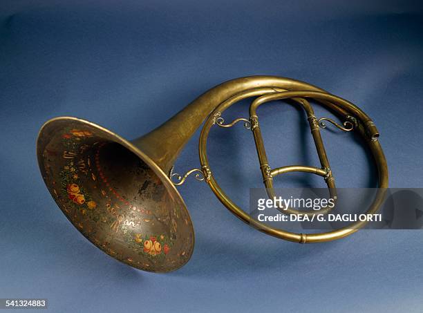 Horn, by Guichard. Paris, France, 19th century. Parigi, Conservatoire national superieur de musique et de danse de Paris