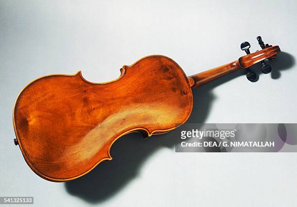 Viola by Bartolomeo Bimbi, Florence. Italy, 18th century. Florence, Museo Strumenti Musicali Conservatorio Cherubini