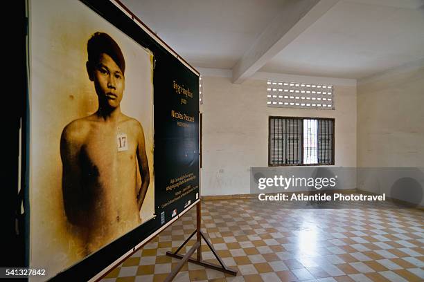 tuol sleng genocide museum, temporary photographic exhibition - cambodia genocide stock pictures, royalty-free photos & images