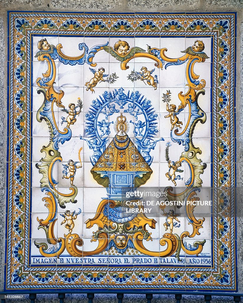 Azulejos depicting Our Lady of Prado