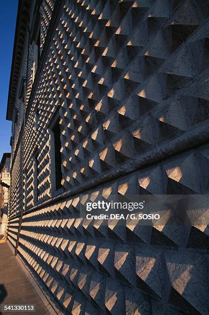 Bossage Rond 17 Bossage Stock Photos, High-Res Pictures, and Images - Getty Images
