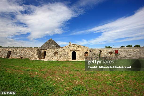 cantine carpentiere estate - carpentiere stockfoto's en -beelden