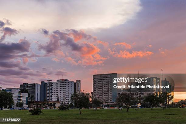 view near the brasilia tv tower at the sunset - distrito federal brasilia stock-fotos und bilder