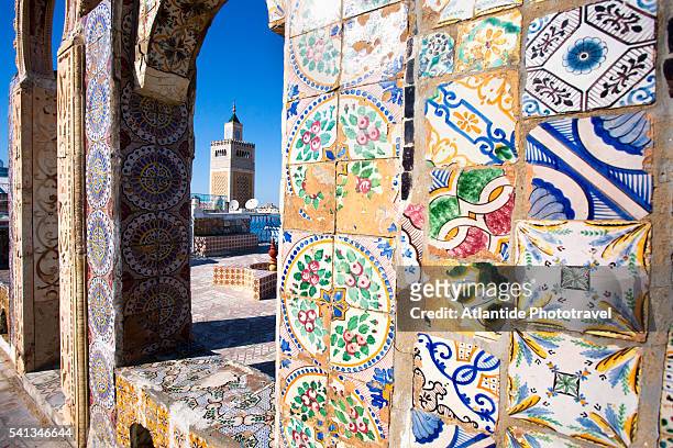 al-zaytuna mosque or zitouna mosque - tunesien stock-fotos und bilder