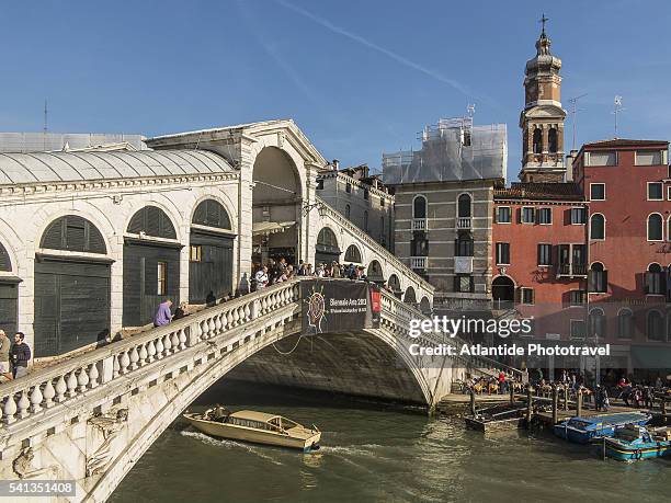 rialto bridge - rialto bridge stock pictures, royalty-free photos & images