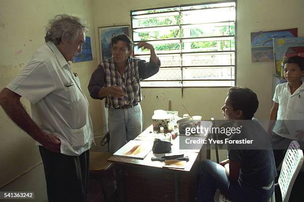 SCULPTOR AND PAINTER JESUS SOTO IN VENEZUELA