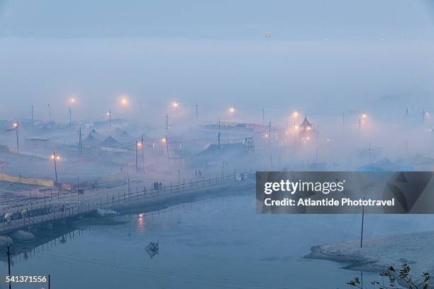 maha kumbh mela 2013 - allahabad stockfoto's en -beelden