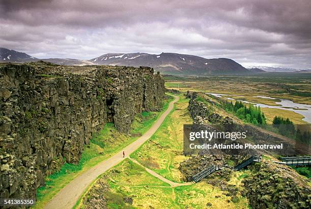 thingvellir - nationaal park pingvellir stockfoto's en -beelden