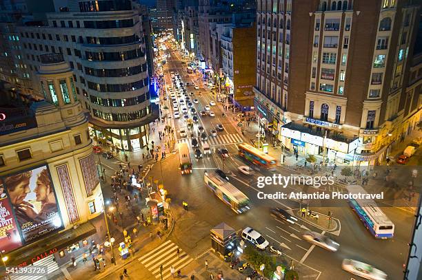 gran via and plaza del callao in madrid - madrid province - fotografias e filmes do acervo