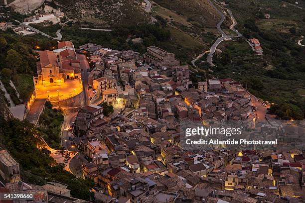 view of the town - agrigento stockfoto's en -beelden