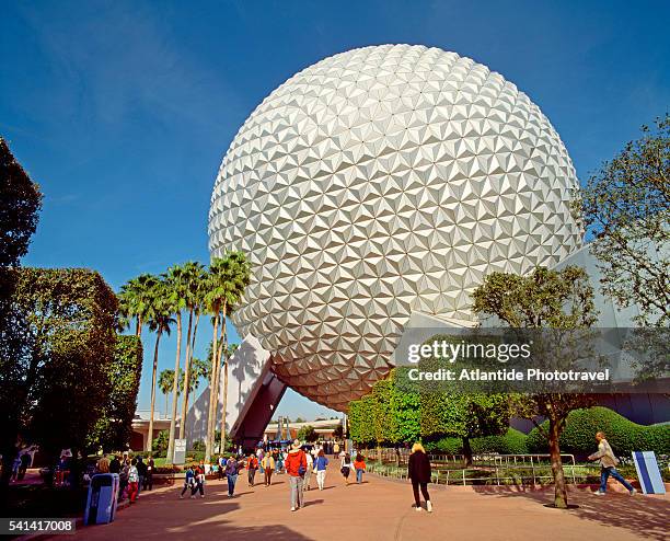 epcot center in walt disney world - epcot bildbanksfoton och bilder