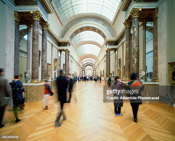 Louvre Museum Interior Photos and Premium High Res Pictures - Getty Images