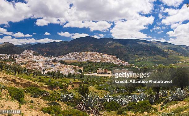 landscape near moulay idriss - moulay idriss morocco photos et images de collection