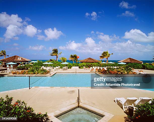 ramada turquoise reef resort on providenciales in the turks and caicos - providenciales stock pictures, royalty-free photos & images
