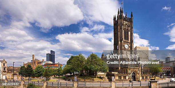 manchester cathedral - manchester england stock pictures, royalty-free photos & images
