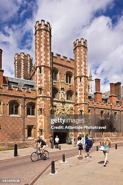 great gate of st. john's college - cambridge university stock pictures, royalty-free photos & images