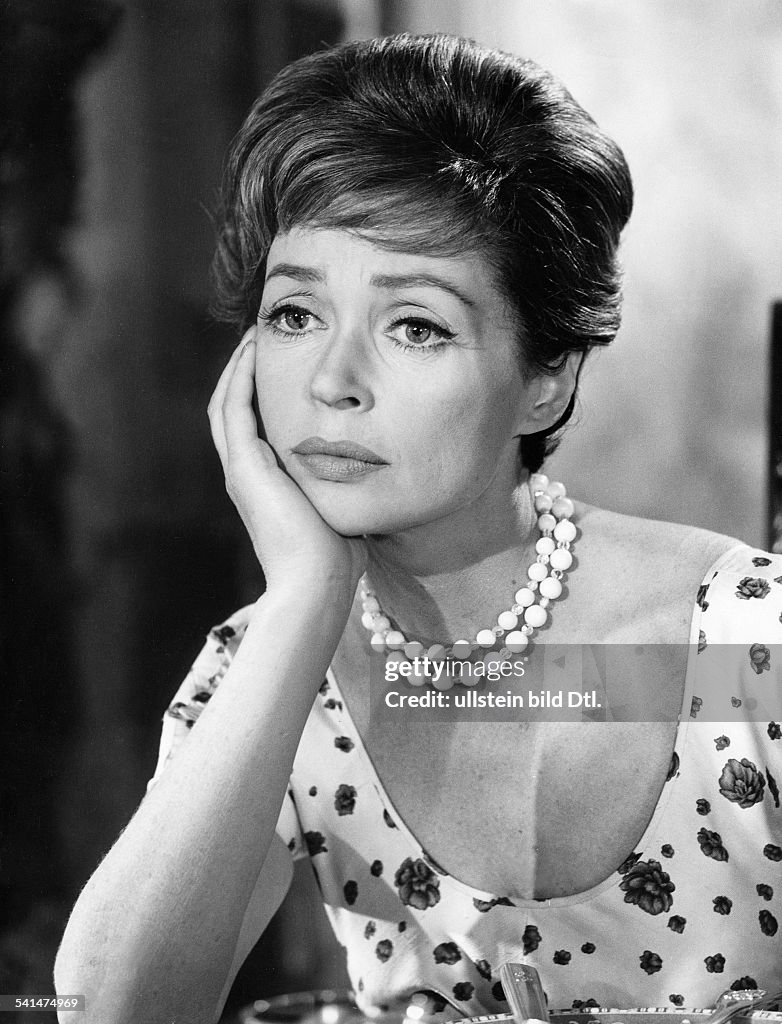 Lilli Palmer, *24.05.1914-27.01.1986+, Actress, Germany - 1965