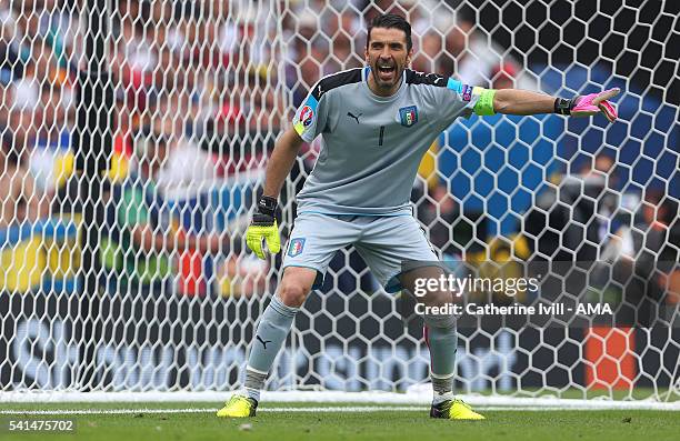 Italy goalkeeper Gianluigi Buffon during the UEFA EURO 2016 Group E match between Italy and Sweden at Stadium Municipal on June 17, 2016 in Toulouse,...