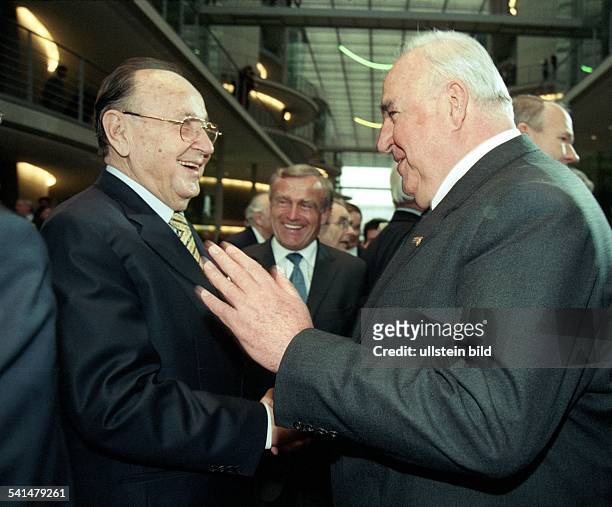 Autor, Rechtsanwalt, Unternehmer, Politiker, FDP; Dbeim Empfang zu seinem 75. Geburtstag - mit Helmut Kohl