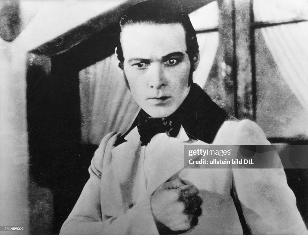 Rudolph Valentino, Schauspieler